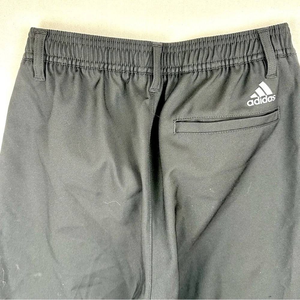 adidas pull back